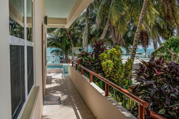 Pura Vida Inn Caye Caulker Bagian luar foto