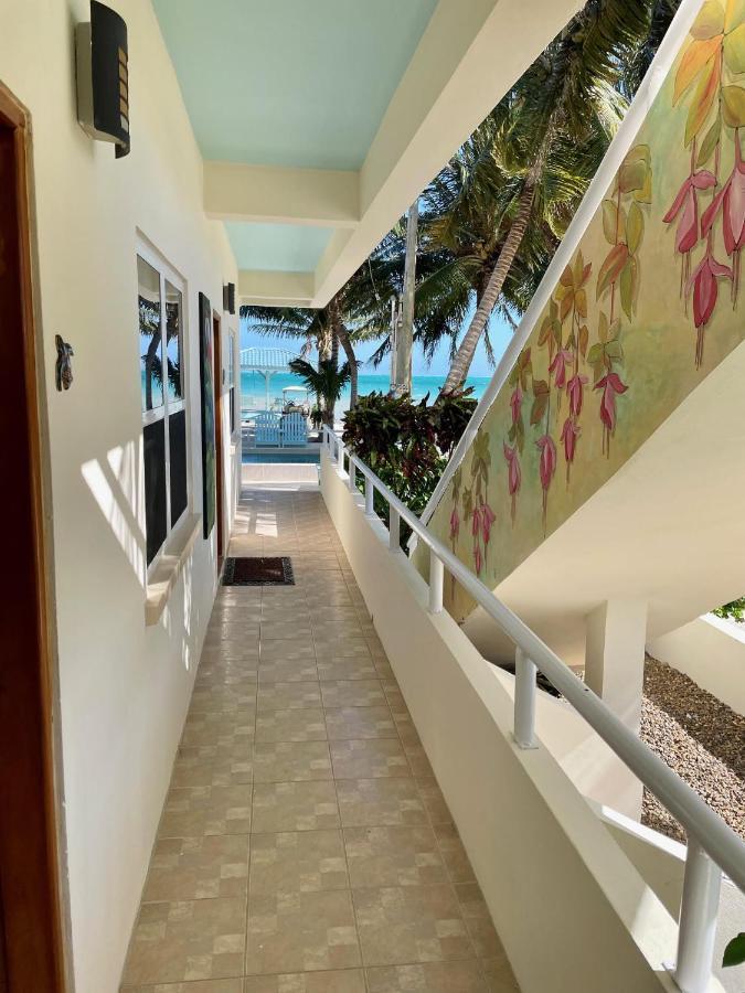 Pura Vida Inn Caye Caulker Bagian luar foto